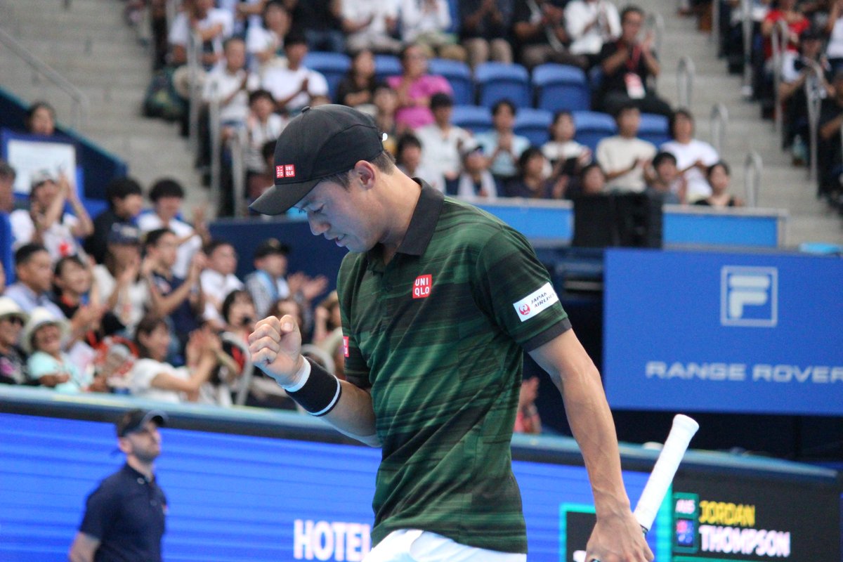 wowowtennis's tweet photo. ／
木下グループジャパンオープンテニス
シングルス2回戦
＼

#錦織圭 ベスト8進出！！
おめでとうございます🎉
準々決勝での活躍にも期待が高まります👍✨

J.トンプソン🆚錦織 圭
2-6、3-6

#WOWOW #木下JOテニス @keinishikori https://t.co/fcUpu8C1Y0