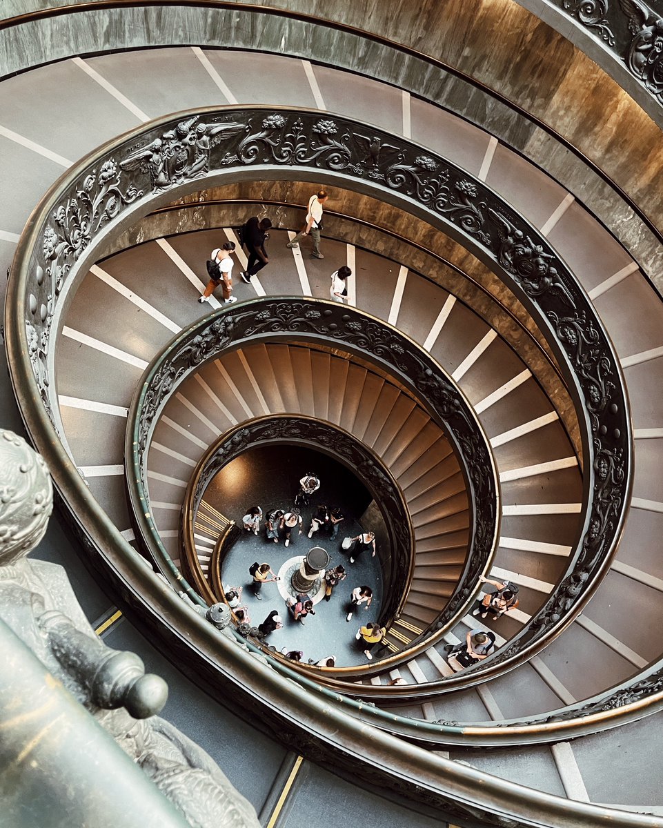 rusticella's tweet image. Ватикан 😍