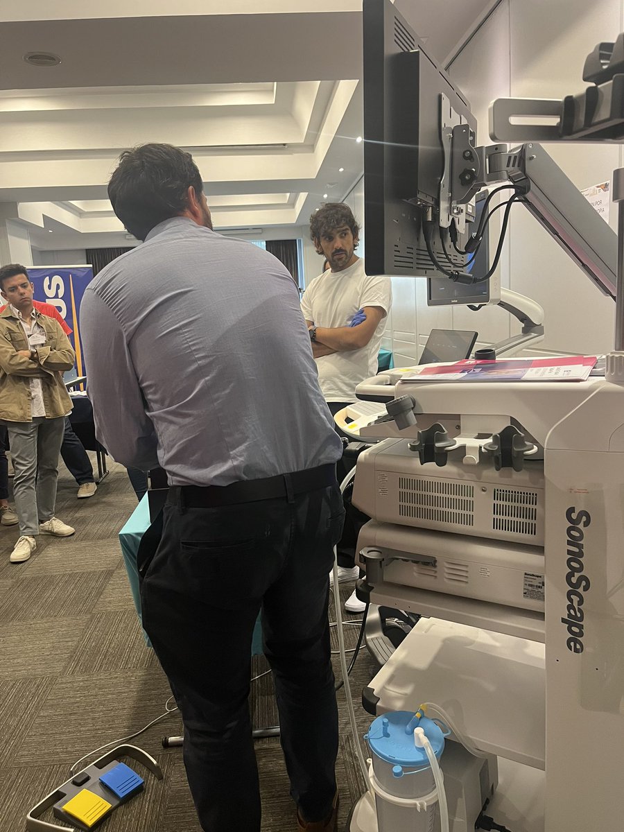 AESPANC's tweet image. Taller de colocación de prótesis de aposición luminal en el hands-on del curso de enfermedades pancreáticas para residentes 
@De D. De la Iglesia @E.Perez-Cuadrado 
@STEndoscopia @ERBE @IzasaMedical 

#AESPANC #NPC2024