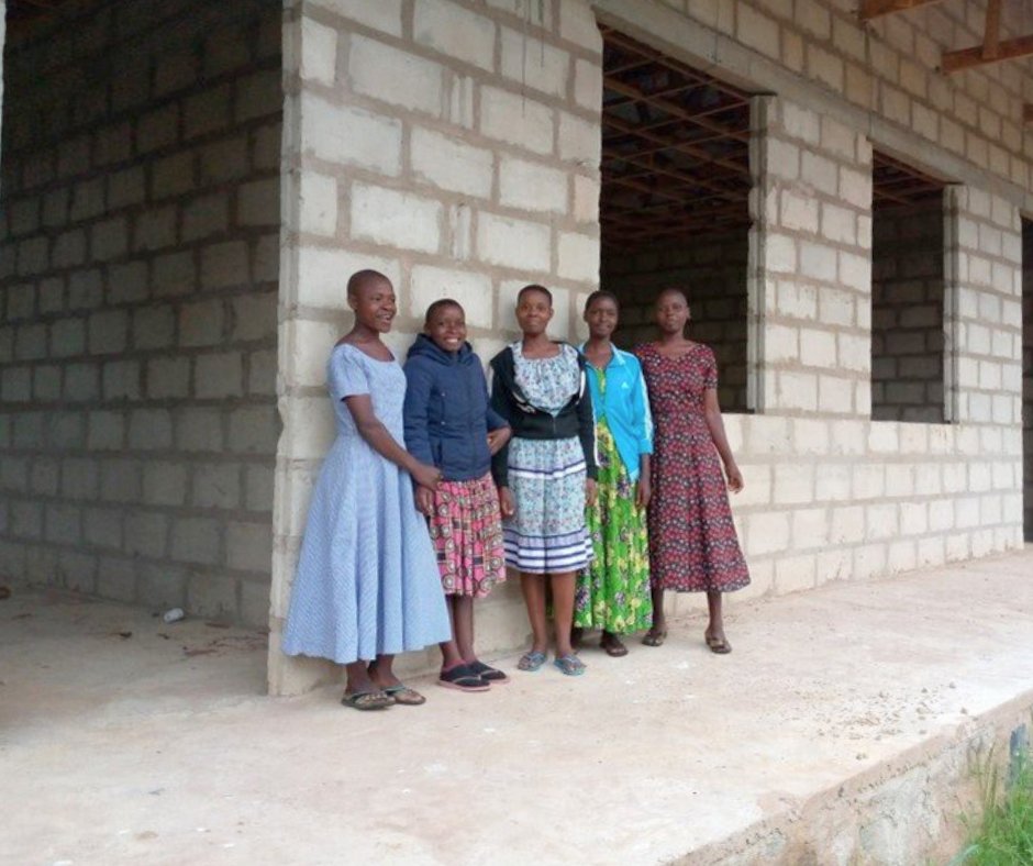 Only ⅕ of young mothers in Tanzania choose to rejoin the school system. Tumaini Open School offers a place to complete their education successfully with the facilities and support to help them. Please find out more at our website: tumainiopenschool.org #girlseducation #inspire