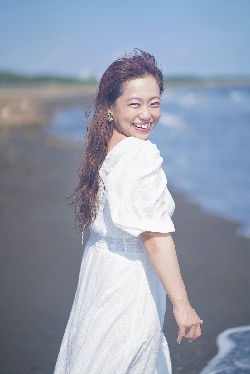 mayu06121012's tweet photo. 今まで大好きな星空写真家さんの
閲覧用に使ってましたが…
被写体初めて1年…カメラマンさんに
撮影してもらった素敵な１枚をアップしたくゆる～く投稿スタートします
基本笑顔多めのよく笑う静岡で被写体してます😊mayuminです。
よろしくお願いします。 https://t.co/eLSAY4ILlL