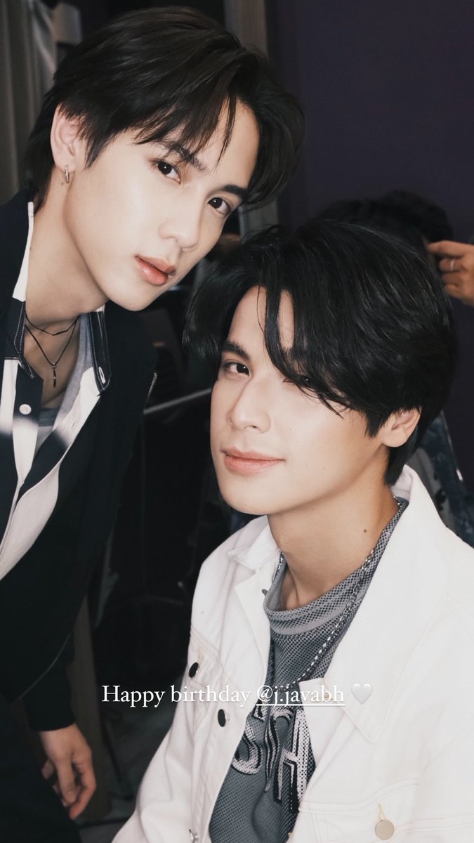 ohmtpkofficial's tweet image. 📸  28.09.24
IGS : ohmtpk ✧  
Tag : j.javabh 
🎂  HBD นะค้าบน้องจาว่า 
#ohmtpk @Tpkkrubs 
#javabh @javabh28