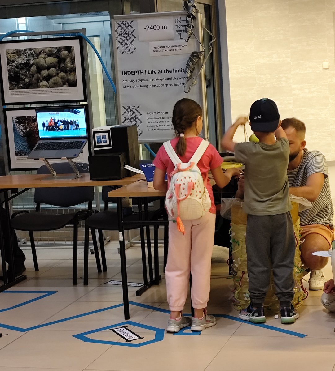 Project_INDEPTH's tweet image. A microbial primer for young visitors during European Researchers&apos; Night  #PomorskaNocNaukowców #UG