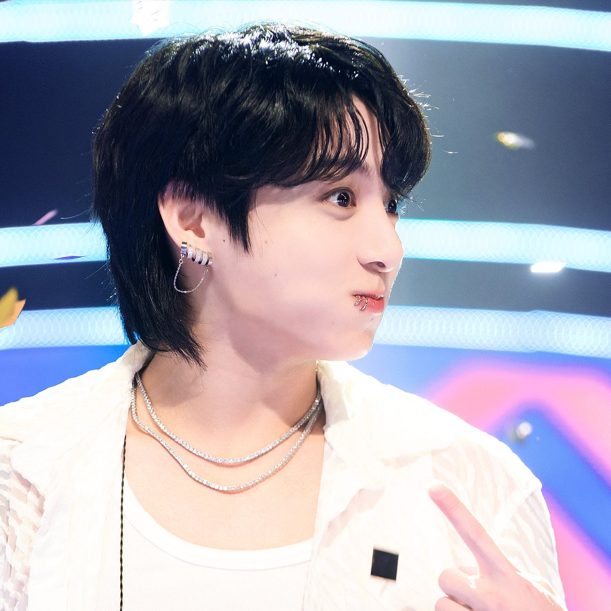 btschartmaster's tweet photo. Jungkook's "Seven (ft. Latto)" becomes the most streamed song for a Kpop act in history on Spotify. https://t.co/GUpJBgzYee