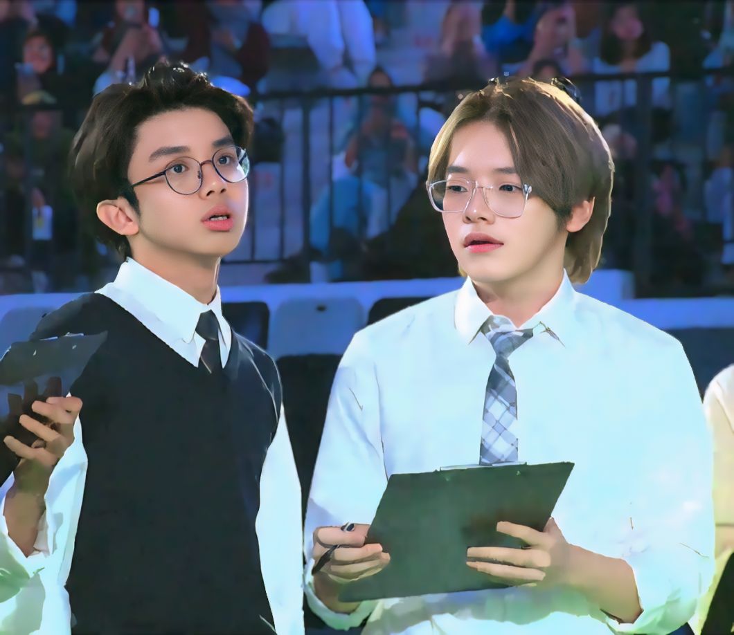 lorverg's tweet image. Bro pikir kita kuat #imkevin #axelots