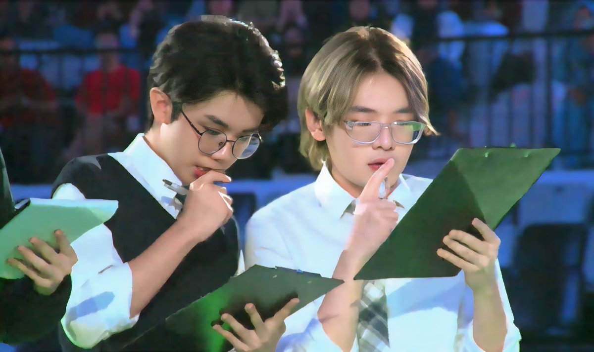 lorverg's tweet image. Bro pikir kita kuat #imkevin #axelots