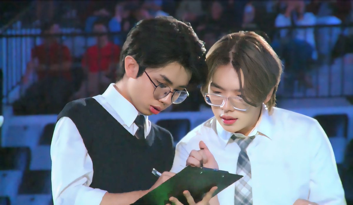 lorverg's tweet image. Bro pikir kita kuat #imkevin #axelots