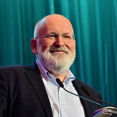 Ik zou die baard afscheren, straks vergissen ze zich.