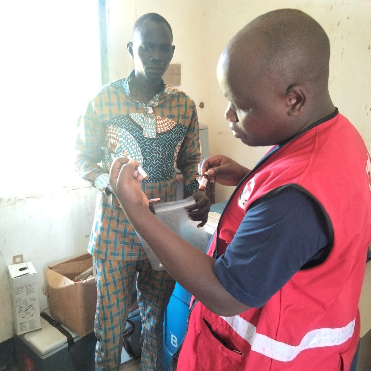 For quality health care service delivery, capacity building plays a critical role by imparting and strengthening the skills. Today team looks #MNCH #EPI on quality data and reporting, monitoring the quality of vaccines and storage thanks #MOHRSS #CHD #SSRC for the commitment
