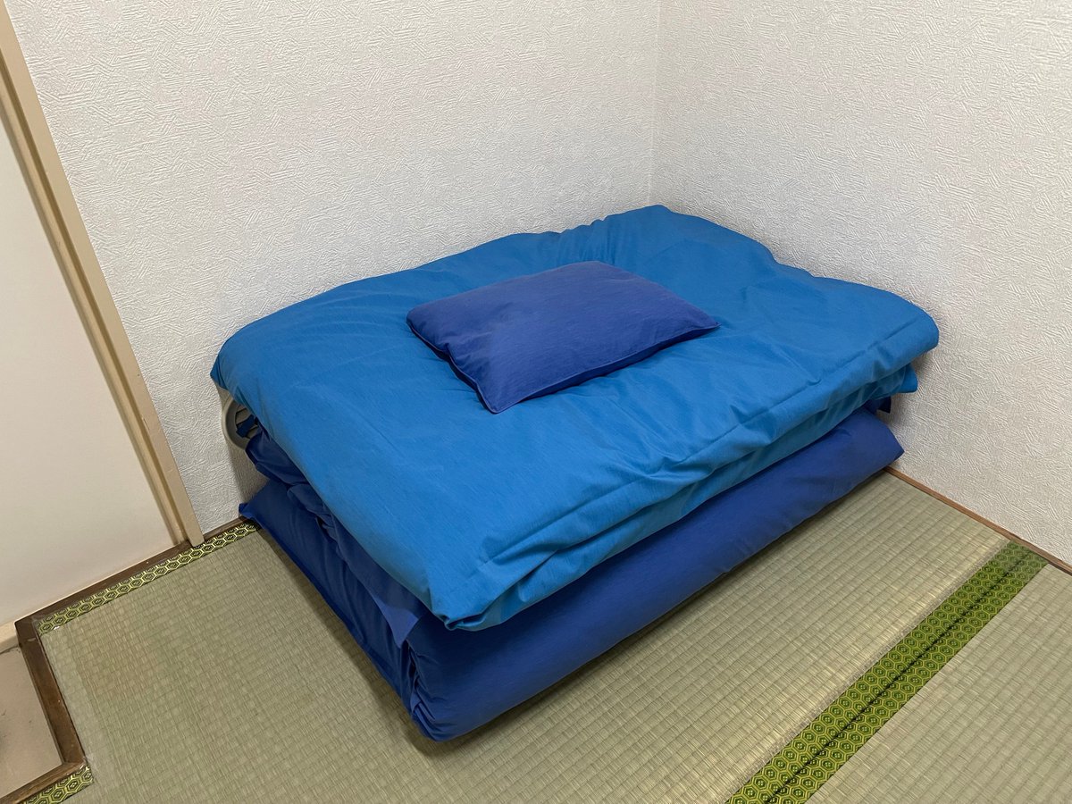 路上生活 や ネカフェ での生活が長く続くと 睡眠 の質が下がり、体調不良にも繋がってきます

体調が悪くなる前に、ゆっくり休める空間を手に入れて万全の体調で自立活動を進めませんか、当社では、保証人不要で家賃後払い可の物件をご紹介致します

＃お部屋探し　＃即日入居　＃初期費用無し