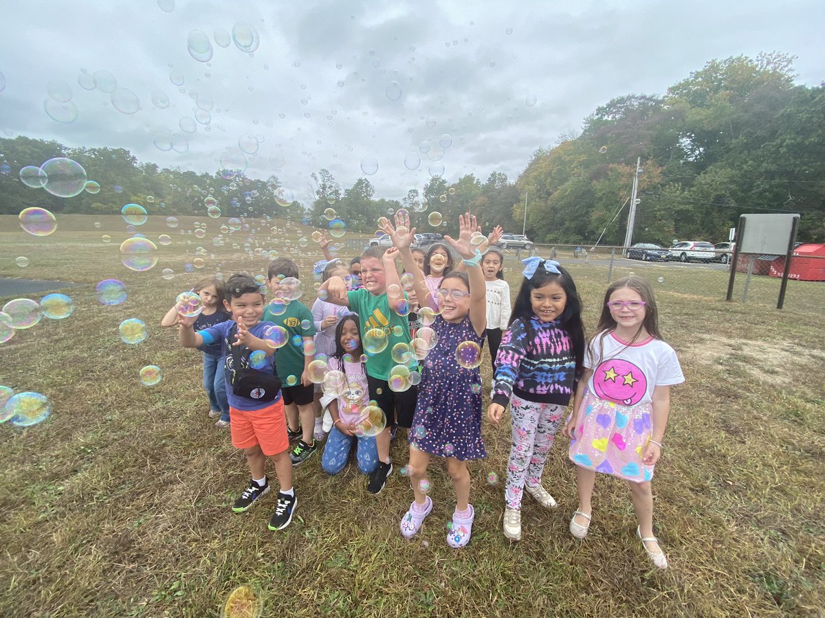 Mrs. Rudd 🍎 tweet media