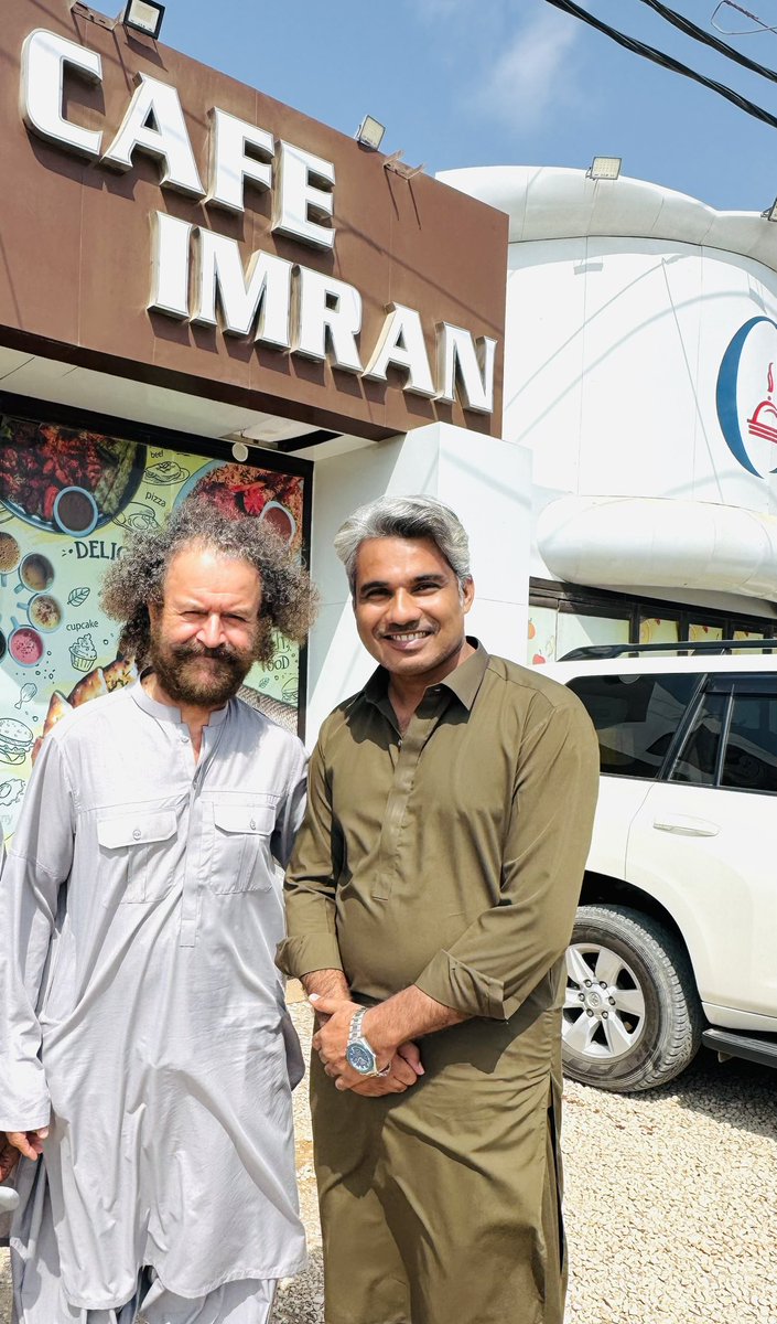 RBSolangi's tweet photo. Sudden moment 
With Ayub Khosa https://t.co/uthb61AO9k
