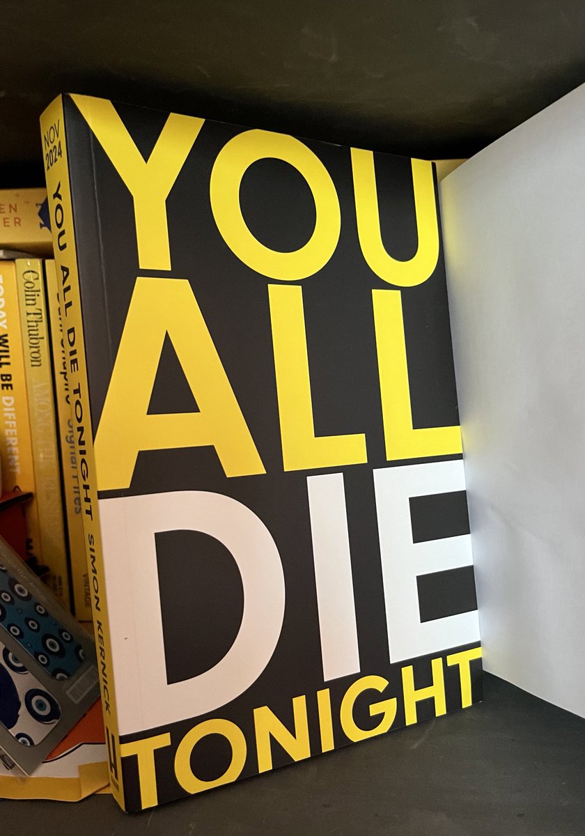 little_wolfsbks's tweet image. Thank you for my super bookpost @joe_thomas25 - @simonkernick is always a winner #youalldietonight @headlinepg