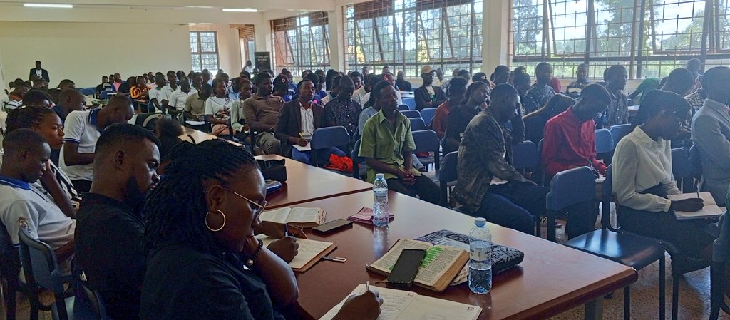 Eaglesccug's tweet image. Never abandon yourself where men have abandoned you. Allow God to carry you from there.

#CaptureTheFuture
#HowtoDealWith
#InferiorityComplex
#TSI