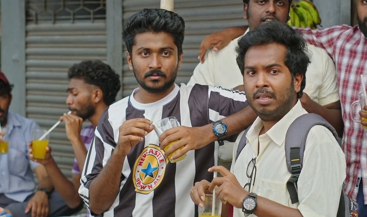 Aneesh_98's tweet image. Hashir as Hashir !🤞🏻❤️

There is not much screen time but Hashir Magic gives viewers a special treat every moment on screen.

Hashiree !🔥

#Hashir #Vaazha