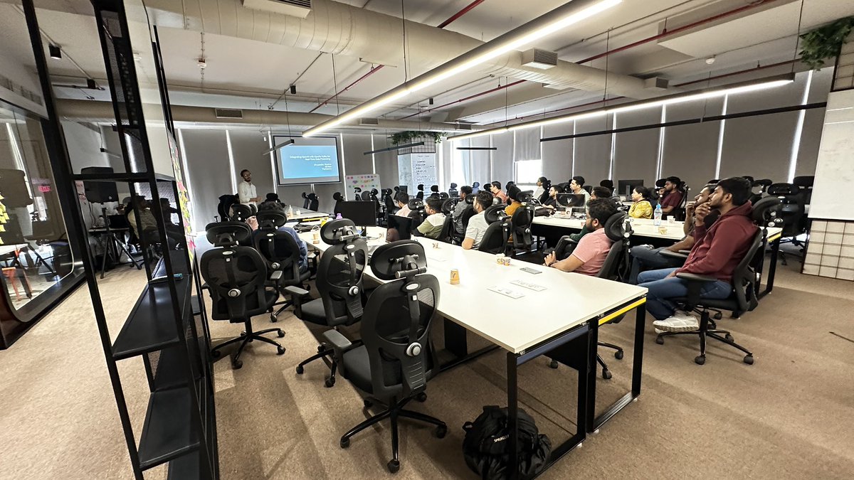 Saturday well spent! <a href="/confluentinc/">Confluent</a> hosted meet-up at Technogise and it was wonderful experience hosting them:) #ApacheKafka #meetup