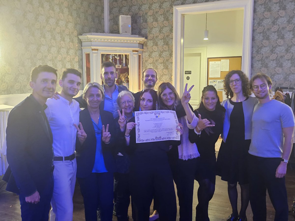 Raffaele Ornello (@raffaeleornello) on Twitter photo The TACTIC staff and its prize! SISC National congress, Turin <a href="/Simona_Sacco_/">Simona Sacco</a> <a href="/fededs00/">Federico De Santis</a> <a href="/ChiaraRosx/">Chiara Rosignoli</a> <a href="/RobDeicco/">Roberto De Icco</a> The TACTIC staff and its prize! SISC National congress, Turin <a href="/Simona_Sacco_/">Simona Sacco</a> <a href="/fededs00/">Federico De Santis</a> <a href="/ChiaraRosx/">Chiara Rosignoli</a> <a href="/RobDeicco/">Roberto De Icco</a>