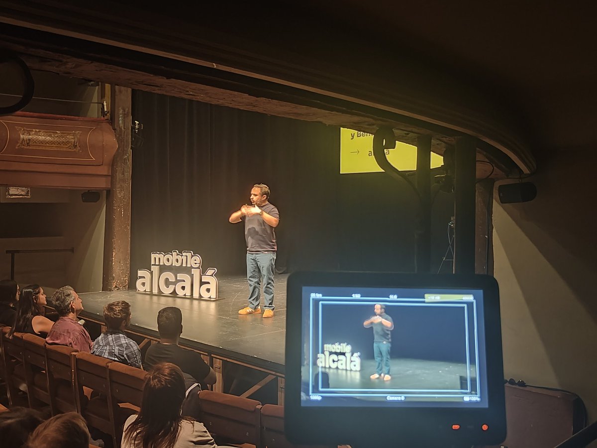JAVidania's tweet photo. Es tan grande @jaimegarmar_ que ha logrado ser el primer ponente que repite en los cuatro años que se lleva realizando el #WPDay dentro de la @Mobile_Alcala https://t.co/cyqFXdQO8i