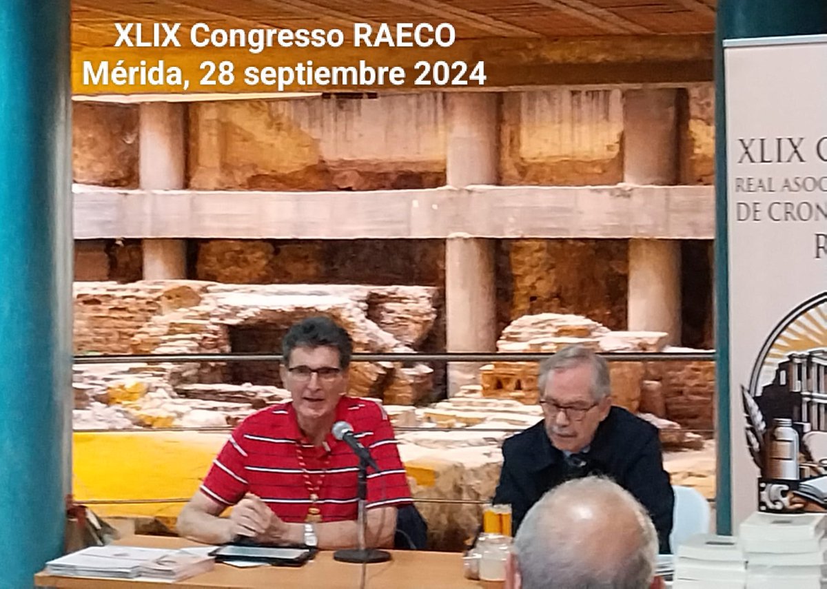 Como #Cronista Oficial d Villa de #Algete, acabo de presentar el comunicado "Algete: de aldea a villa" en el XLIX Congresso RAECO, que estamos celebrando en
Mérida. Antes de iniciar el tema, he tenido un afectivo recuerdo a las familias de origen extremeño que son parte de Algete