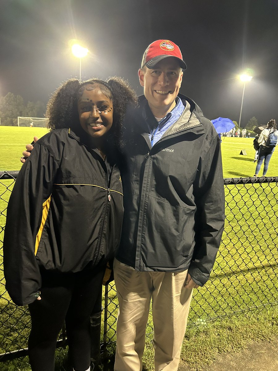Intense rivalry between Blake HS and Sherwood HS. Both student sections were packed and the rain did not keep folks away.  Band sounded great, poms and cheer both awesome! #FridayNightLights <a href="/MCPSAthletics/">MCPS Athletics</a> <a href="/MCPS/">MCPS</a>