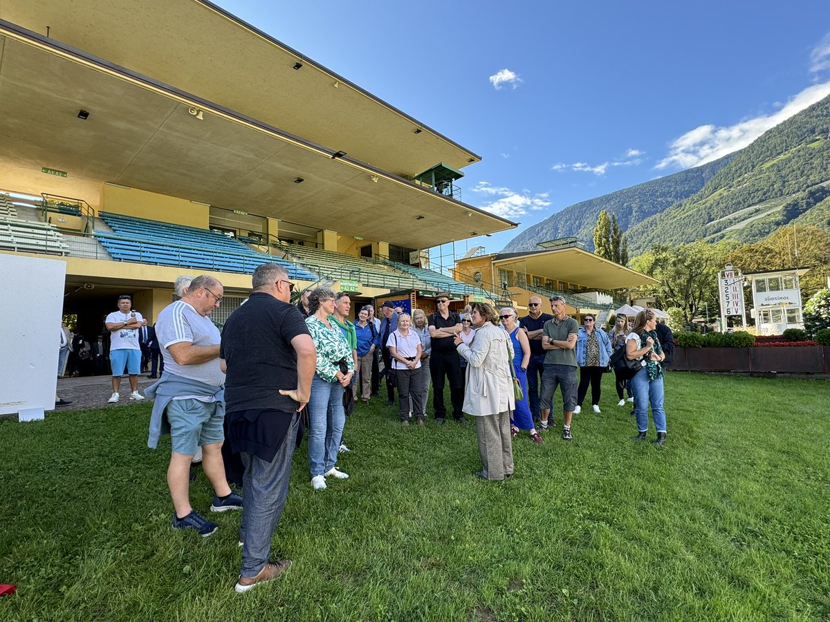 VenatourRacing's tweet photo. Starting our course tour at Merano
#RacingAroundTheWorld #CrystalCup https://t.co/NfANv3POsP