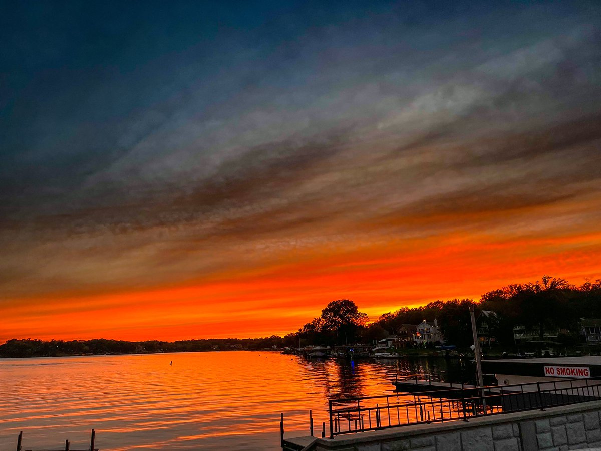 Ben (@runningninja23) on Twitter photo Sunset over lake Lotawana 🌅 <a href="/fox4wx/">Fox 4 Weather KC</a> <a href="/JacobLanierWx/">Jacob Lanier</a> <a href="/KarliRitter/">Karli Ritter</a> <a href="/MBogowith/">Michelle Bogowith</a> <a href="/AlexCounteeWX/">Alex Countee</a> Sunset over lake Lotawana 🌅 <a href="/fox4wx/">Fox 4 Weather KC</a> <a href="/JacobLanierWx/">Jacob Lanier</a> <a href="/KarliRitter/">Karli Ritter</a> <a href="/MBogowith/">Michelle Bogowith</a> <a href="/AlexCounteeWX/">Alex Countee</a>