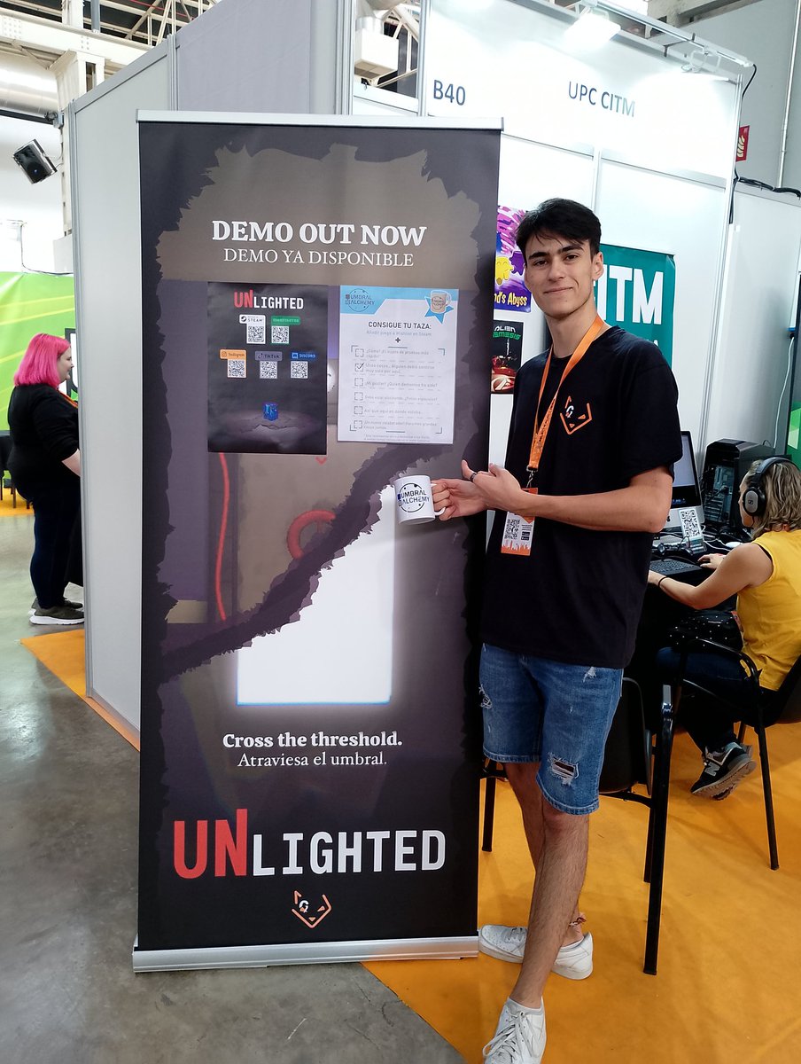 GinuhGames's tweet photo. YA ESTAMOS EN LA INDIE DEV DAYY!!!!!! Si queréis una taza y probar la nueva demo de Unlighted, es el sitio. @IndieDevDay https://t.co/6Q4OCfMHiW