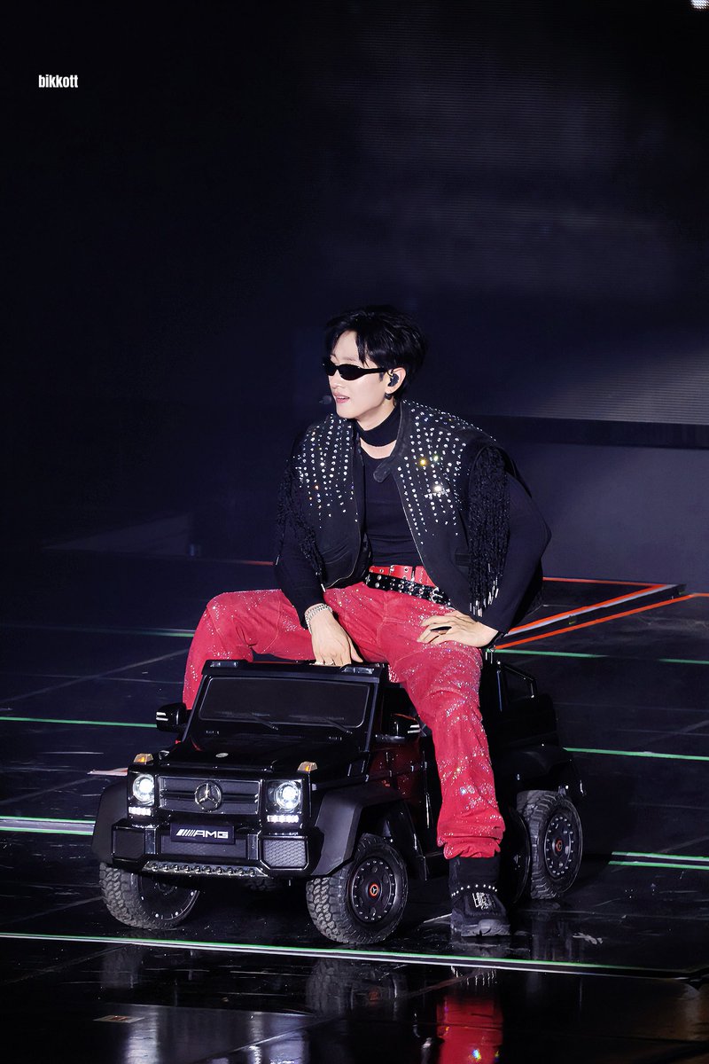 bikkott's tweet image. 240928 ECLIPSE Day1

cool boy👓

#은혁 #EUNHYUK 
#슈퍼주니어 #SUPERJUNIOR