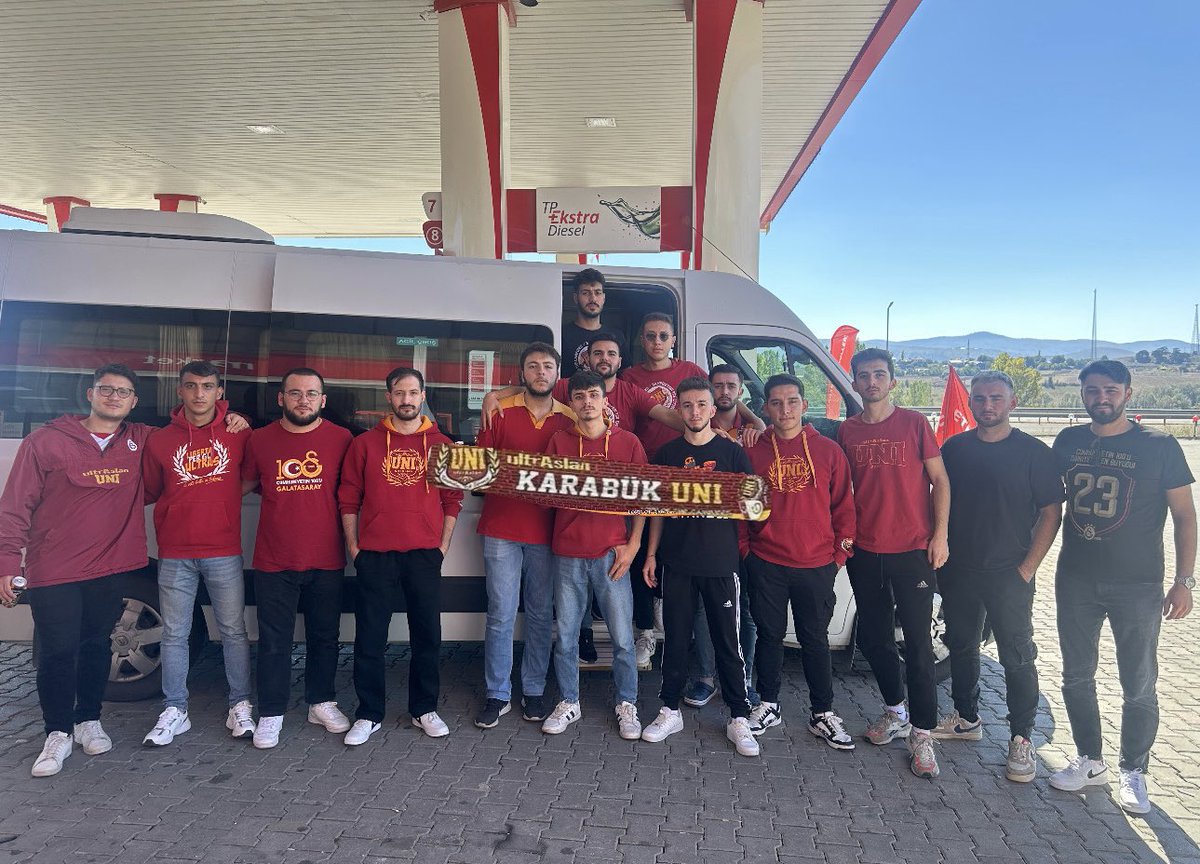 GÖLGEN GİBİ ADIM ADIM!

Galatasaray’ımızın Kasımpaşa maçı için Sami Yen yolundayız.

#ultrAslanUNI