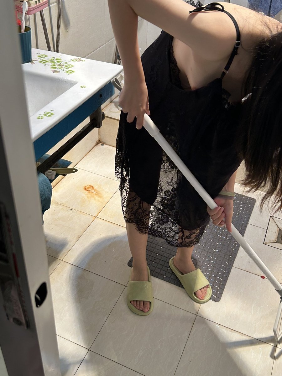最近一直忙，也没有约着玩一玩。这几天媳妇欲望比较强烈，有没有夫妻或者单男朋友结伴出行。 #济南夫妻 https://t.co/zgI0RXp9Kw