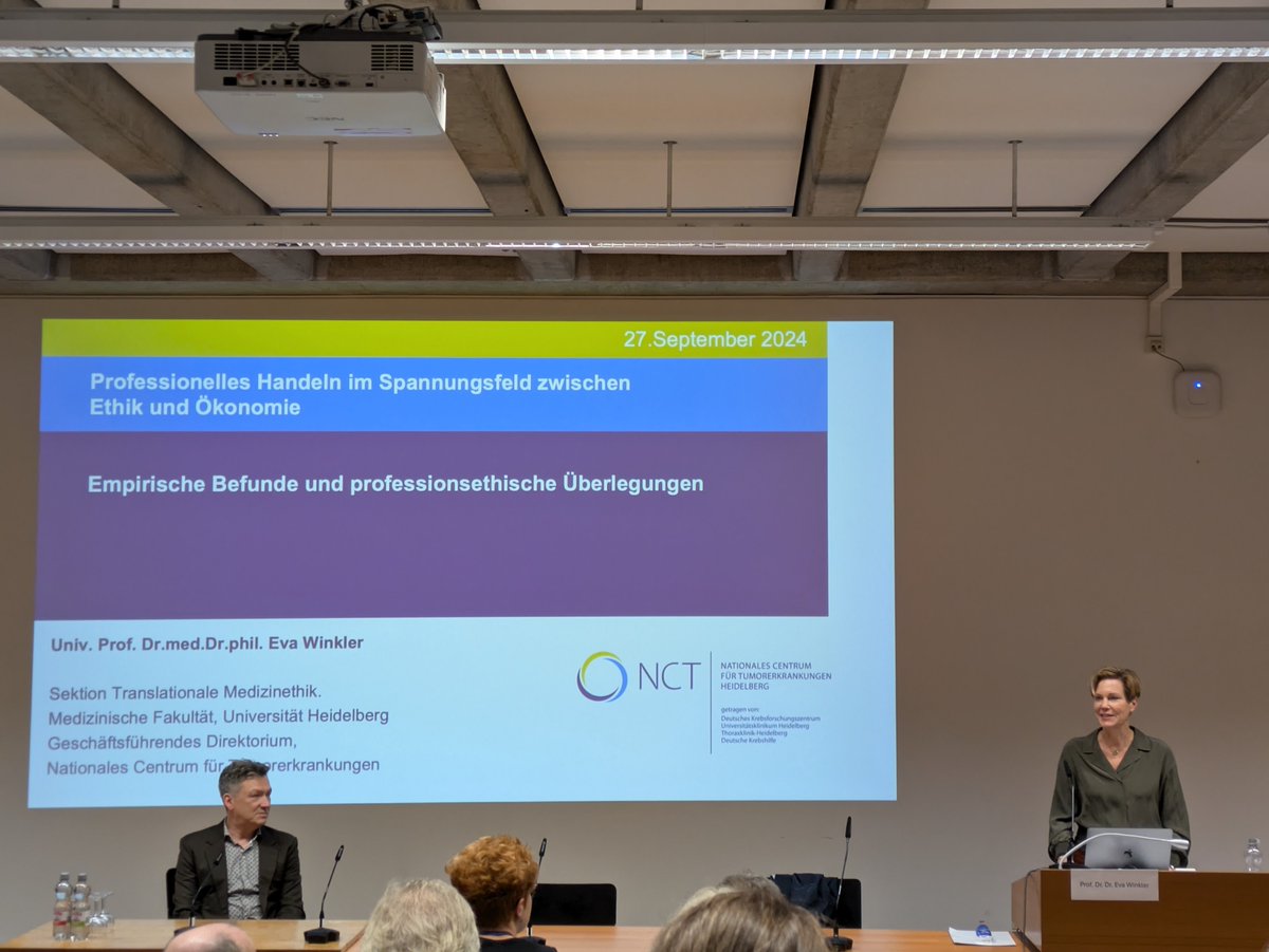 #EthicsSectionWinkler @ #AEM2024

Eva Winkler: #Professionelles Handeln im #Spannungsfeld zwischen #Ethik und #Ökonomie. Empirische Befunde und #professionsethische Überlegungen.

#Medizinethik #MedicalEthics #Ethik #Ethics #AEM