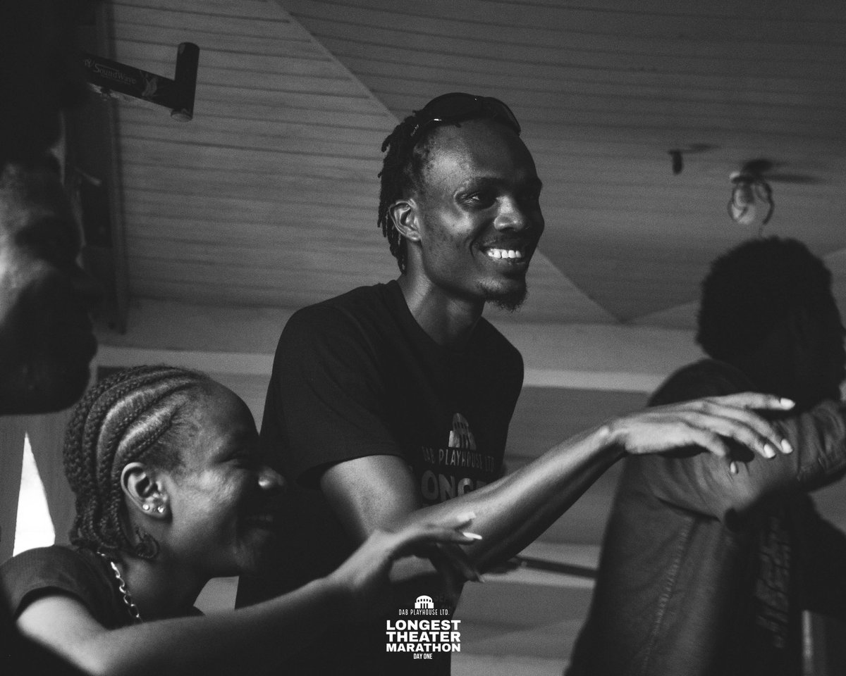 knet_Dick's tweet photo. @MobilePunch BEEN ON STAGE FOR 18 HOURS NOW… why is nobody talking about it? 😫
#longesttheatremarathon
#dabplayhouse #calabar #mrbadydehherexoEP #danbello #verydarkman #BDOat70 #papa #falz #happy70th #ckayinmybed #thingsfallapart #chinwe #DeclareIREVResults https://t.co/sTZTv0pLeG