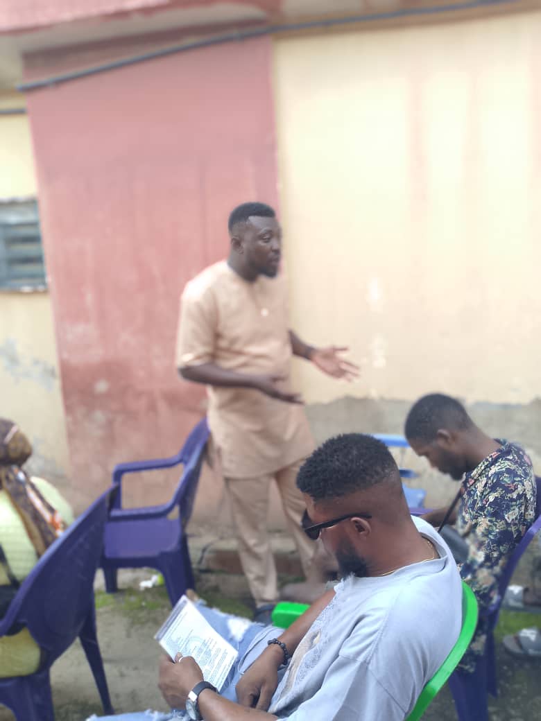 Yesterday, we met and had a fruitful discussion with <a href="/aacparty/">African Action Congress</a> members, Owo chapter. We discussed strategies for a more rigorous campaign for #IrapadaOndo . We believe in a new Ondo State, and with unity and actions; we will win together!
#RevolutionNow