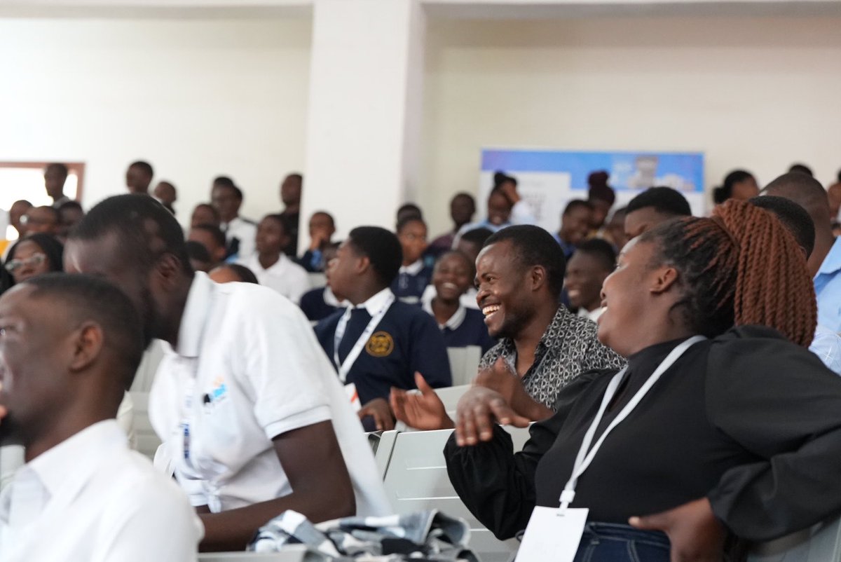 Speaking with the youth at #YSS2024 beside Prof Kalaba of MOE, <a href="/zanacoplc/">Zanaco Bank</a>’s Chanda Chime-Katongo &amp; #SRHR advocate, Dr Jane Mwamba-Mumba, our Youth Program Specialist <a href="/SharonWekwete/">Sharon Wekwete</a> highlighted that as the architects of the future, the youth are the custodians of the #SDGs.