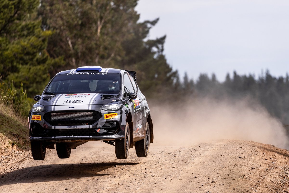 OfficialWRC's tweet photo. Paraguay’s Diego Dominguez has one hand firmly on the WRC3 Drivers’ Championship trophy 👉

Victory here in Chile would give him an unassailable lead over second-placed Romet Jürgensson 👀

#WRC3 | #WRC | #RallyChile 🇨🇱 https://t.co/mU7jRTsEiC