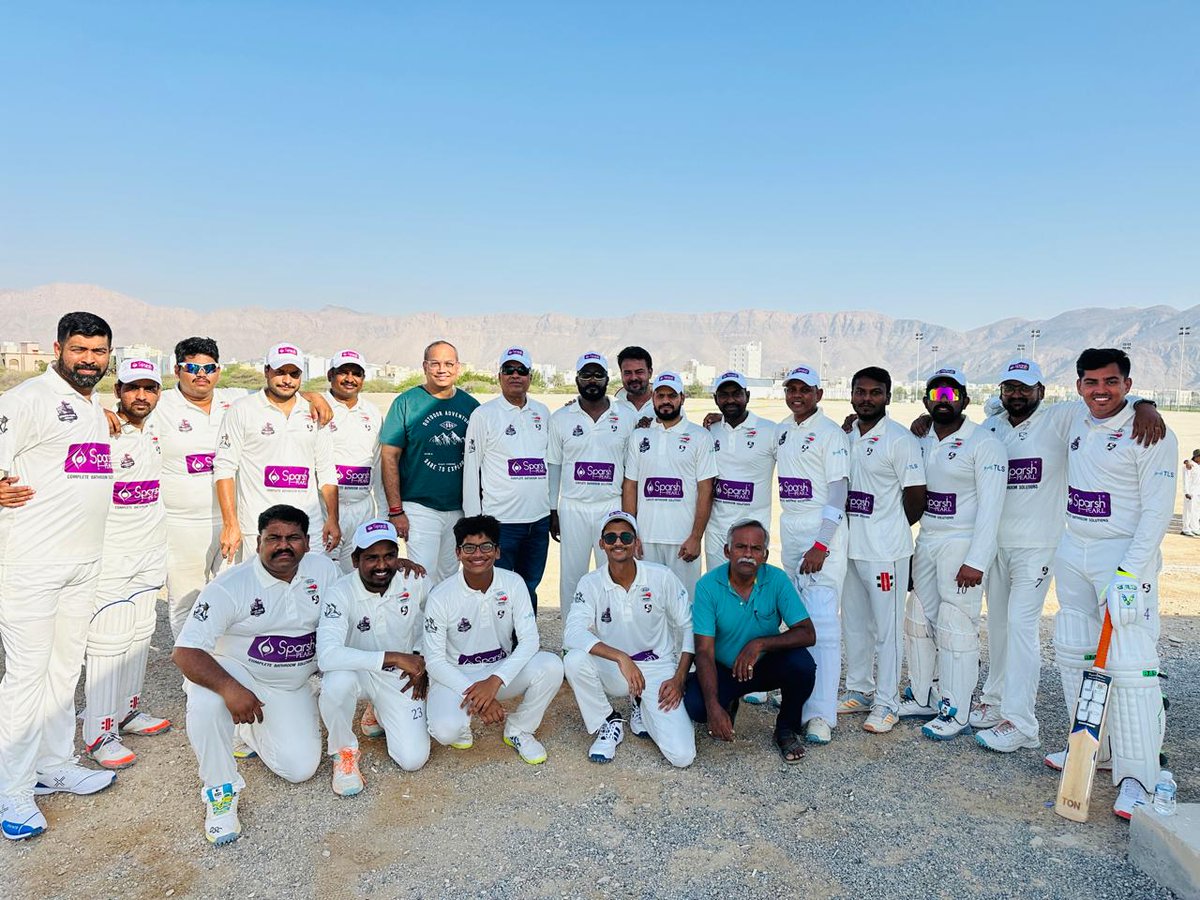 SparshPearl_Int's tweet image. Victory for Sparsh Pearl Knights! 📷
We are thrilled to announce that our cricket team, Sparsh Pearl Knights, has won their first match in the Oman Cricket League! 📷 A huge congratulations to the team for this fantastic start.