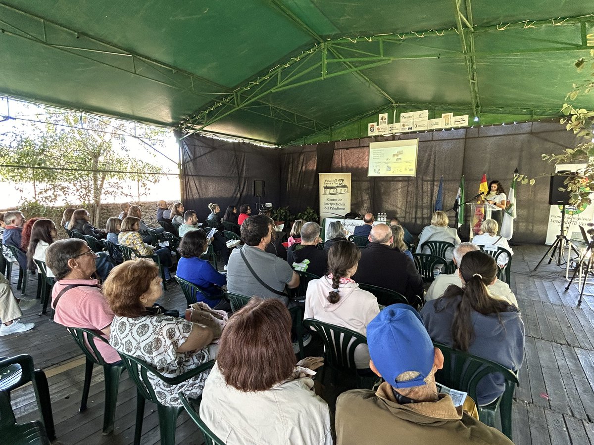 También asisten el investigador <a href="/berzosa_pedro/">Pedro Berzosa Diaz</a>, del Centro Nacional de Medicina Tropical del <a href="/SaludISCIII/">Instituto de Salud Carlos III (ISCIII)</a> y I Premio del Centro de Interpretación del Paludismo, y el alcalde Cuacos, José María Hernández, <a href="/HegaJoma/">José María Hernández</a>.