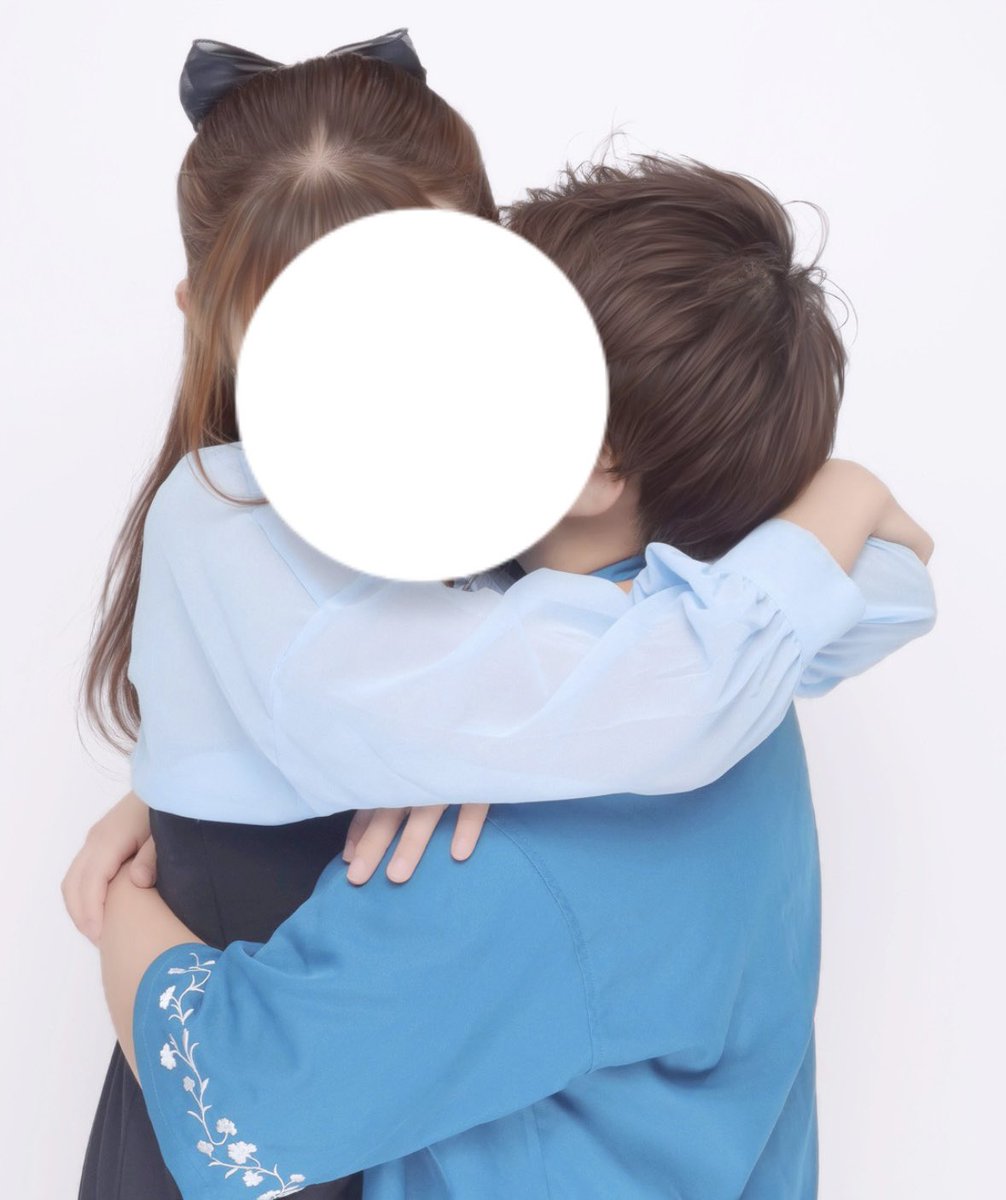 彼女と初めてプリクラ撮った！！！かわいい！！！幸せ🫶🏻