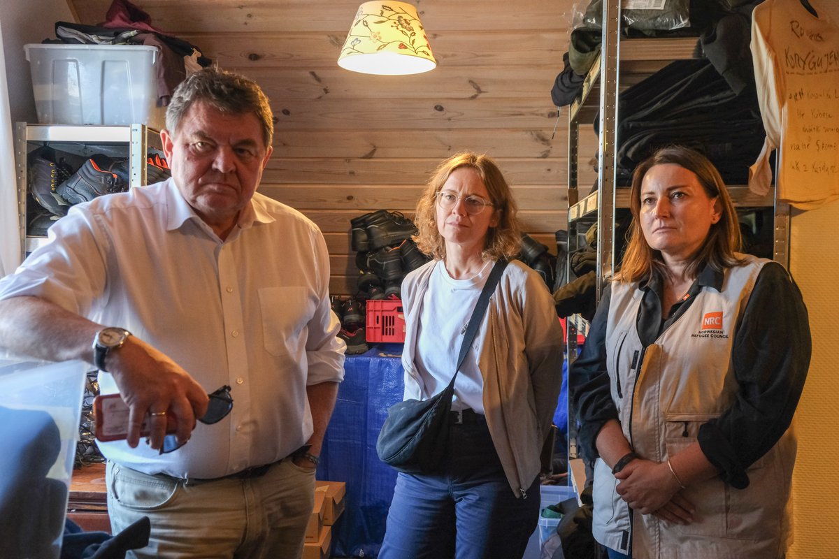 NRC_Norway's tweet photo. Together with the @NorwayAmbPL, Øystein Bø, we visited the Polish-Belarusian border area to meet with local partners who shared their first-hand accounts and testimonies from the ongoing humanitarian crisis. https://t.co/Ru51pa6NvH