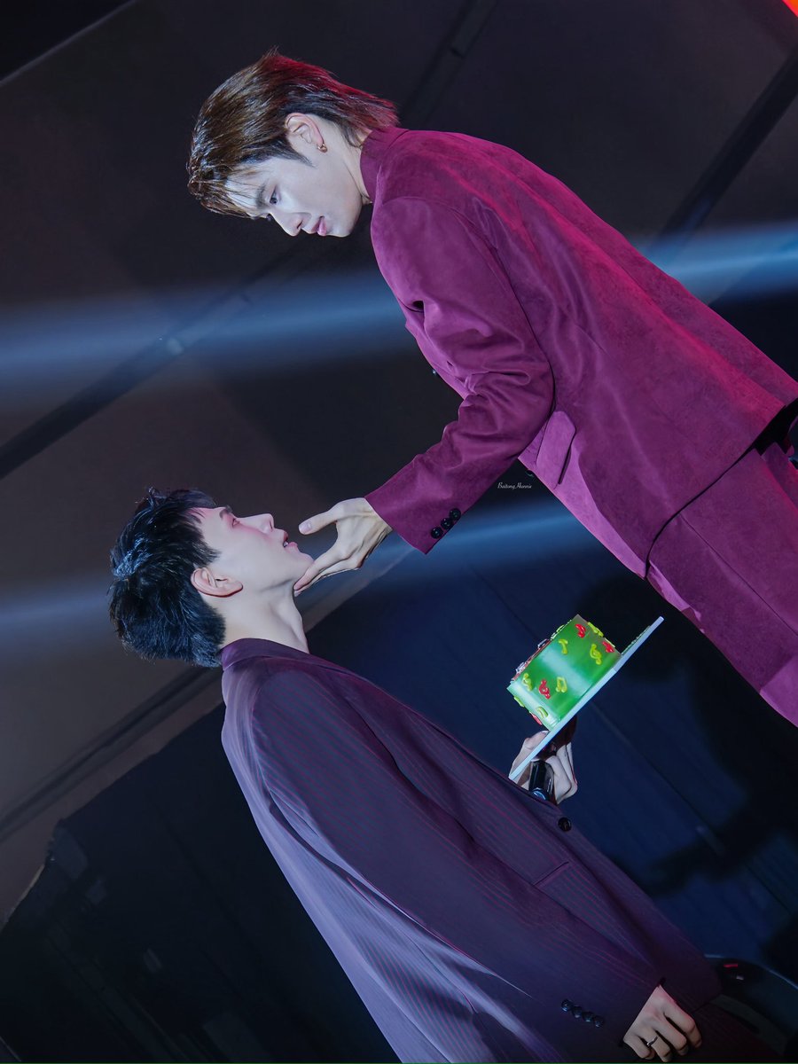 HunnieMyBaby's tweet photo. 🚗 นั่งลง แค่นี้ก็ทำไม่ได้!!
🦖 ขอโทษครับ “คุณหนู”
((:;(฿&amp;@@“ อู๋โร้ดฮัมไรรร ตายแล้ว🫠🫠))

✩˚｡⋆ @TOTOGABACK @oueiija ✩˚｡⋆
DAOUOFFROAD in PHNOM PENH
#COLFMINPHNOMPENH 
#ต้าห์อู๋ออฟโรด #DaouOffroad https://t.co/UjNr2v2mtd