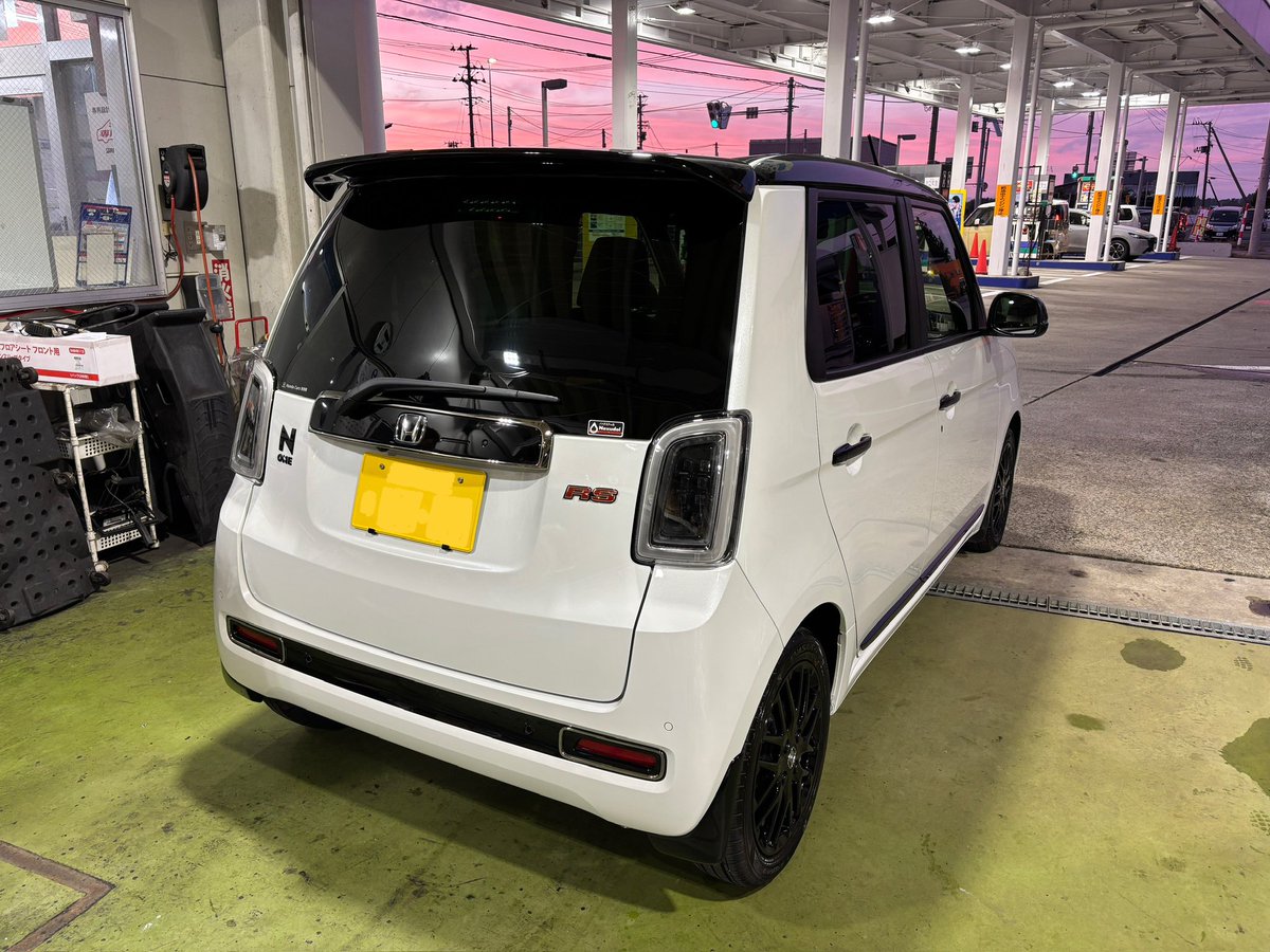neko_hachiware's tweet photo. 妻の車、コーティング完了!
#crystalkeeper #keeper #none #noners #noners6mt https://t.co/ASg8txjX9s