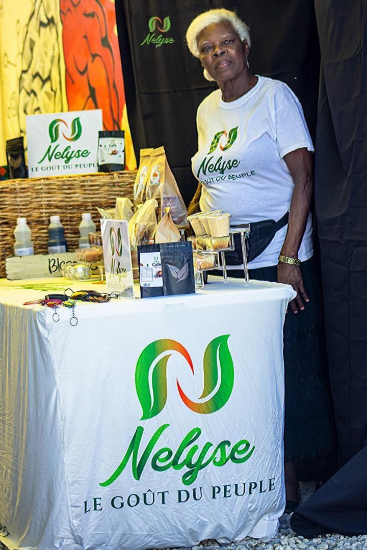 Nelyseproducts's tweet photo. Imaginez-vous de goûter tous nos produits!  😋 

Appelez-nous maintenant sur WhatsApp sur le +509 36  76 2188 https://t.co/7B2ZQdULQe