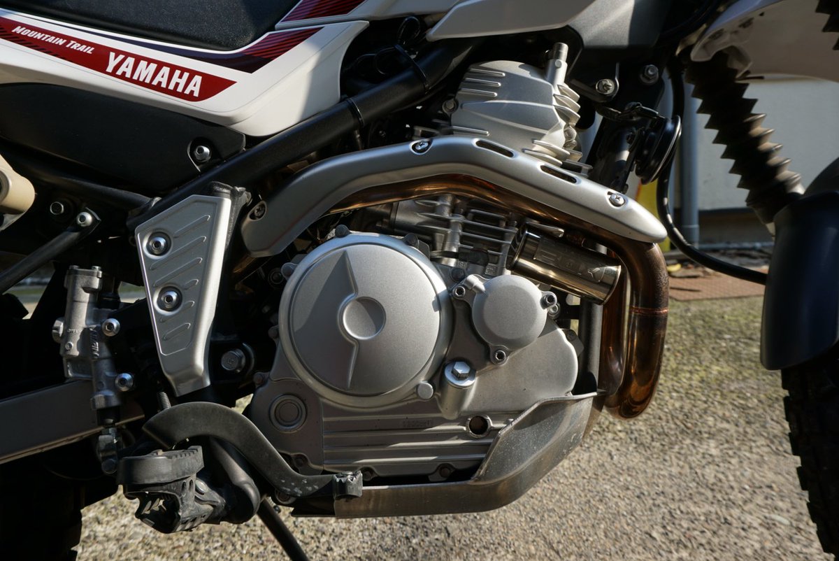 mmmiii0615's tweet photo. 【譲渡】
ツーリング　SEROW250  
走行距離　9235km
譲渡価格    48万(応相談可)

カスタム
ハンドルグリップ、USBポート、ETC、パワーボックス

詳細希望の方はDM下さい♡♡😭♡

#バイク　#セロー　#SEROW https://t.co/6IstEz01lv