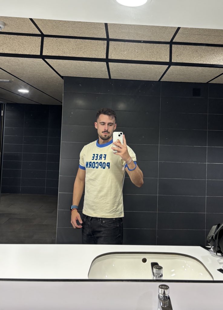 PeterX97_'s tweet photo. Lo volvería a hacer una y otra vez. 🔁 https://t.co/qYHZo1oKsU