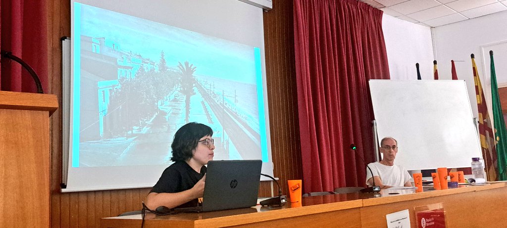 El futur de la mobilitat en un #Maresme al límit.  🚗🚙🛻
Avui a #Canet, aplega plataformes locals en el marc de <a href="/CPMaresme/">Preservem El Maresme 🌳 1️⃣5️⃣ANYS</a>. 
 Enllaços a la C32 q trinxen el territori? Generalitat i alcaldes eternitzant la pacificació d la N2? I els dèficits de  la Renfe i el transport públic?