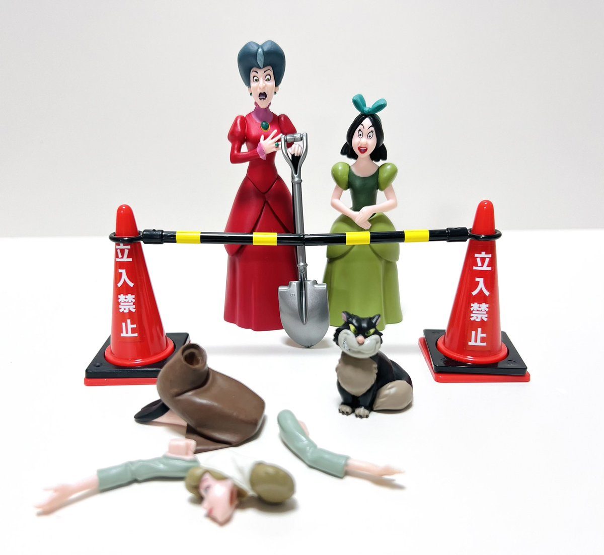 ガチャガチャ『トレメイン家の肖像』 ボーナスパーツを全て集めると