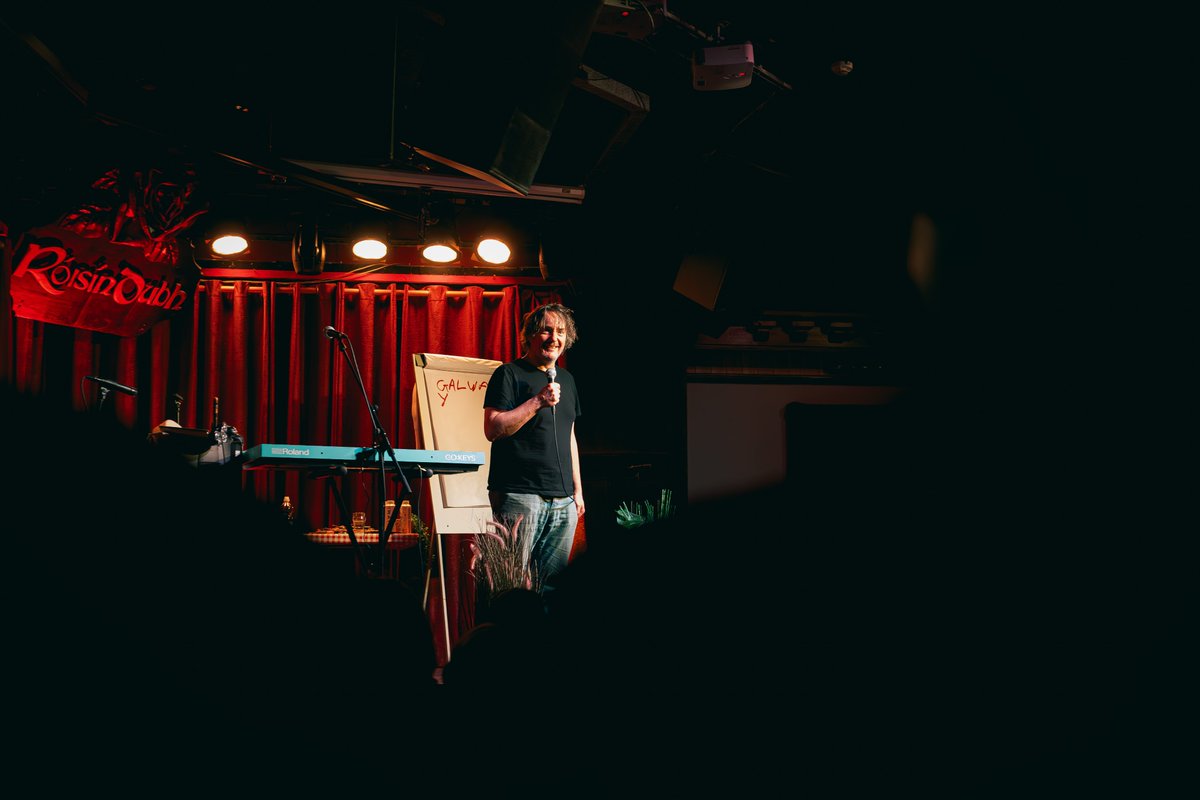 ThisIsGalway's tweet photo. Have you got your #GCF24 tickets yet? 🎟🙌
7 shows are SOLD OUT including Dylan Moran's shows in @roisindubhpub, Campell's Tavern & @kingsheadgalway but don't panic... you can still see Dylan headlining gala shows on Thurs & Sat in The Black Box: https://t.co/nZPrjmQt2p https://t.co/MkMevV6Yjs