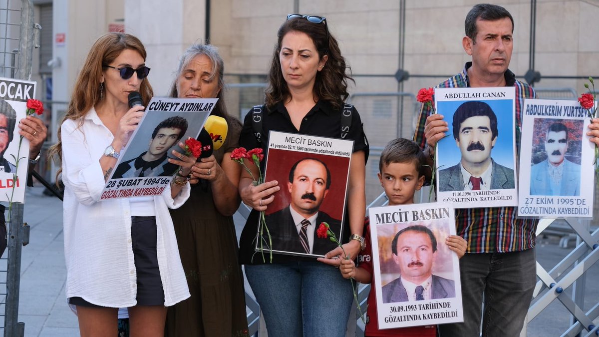 Ailenin başvurusu üzerine başlatılan soruşturma etkin bir biçimde yürütülmedi. Ancak, olaydan 18 yıl sonra, 2011 yılında özel harekât polisi Ayhan Çarkın, İstanbul Cumhuriyet Savcılığı’na verdiği ifadede, 1993 yılında Özel Harekât Daire Başkanı İbrahim Şahin’in emriyle Abdülmecit