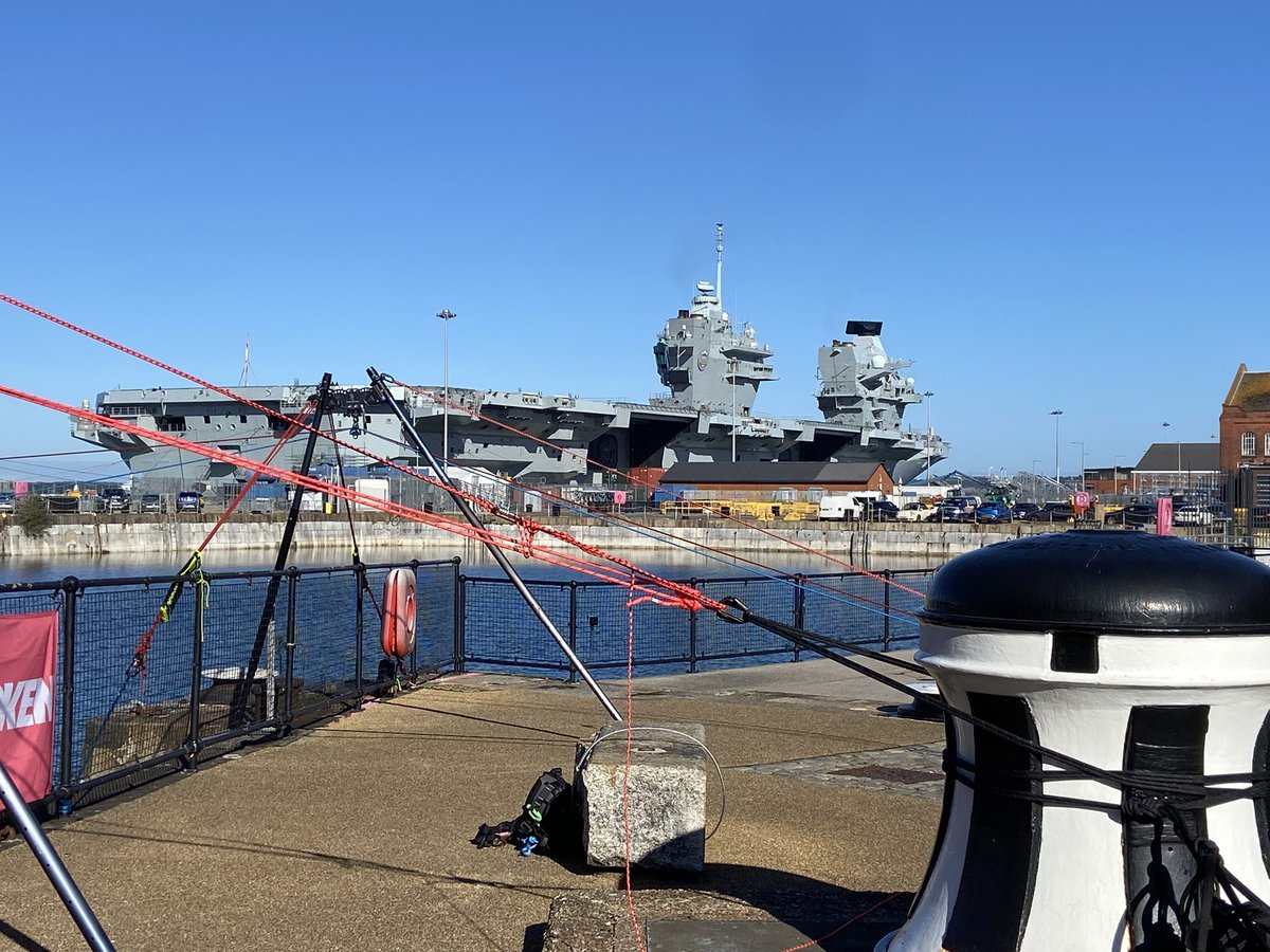 Molevalleycpr's tweet photo. Marshalling on Day 2 of @_ukro Festival of Rescue 2024 at @HMNBPortsmouth and @GunwharfQuays @HMSPWLS about to leave port and @HMSQNLZ both making an impressive backdrop https://t.co/ZtxxvKQY8Z