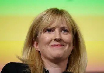 Lee Patriot Hood tweet media